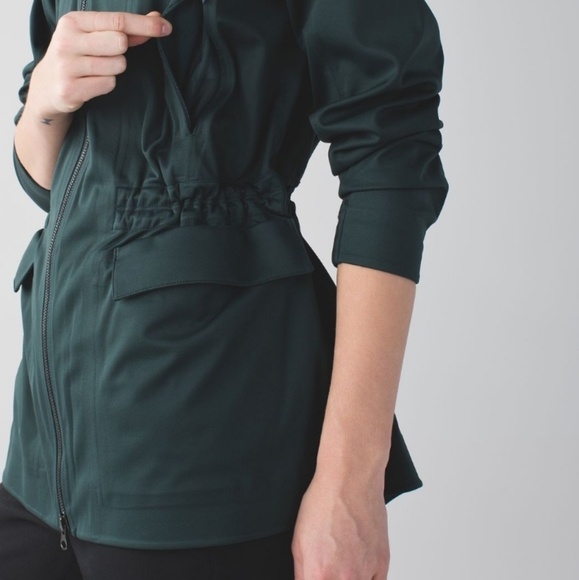 lululemon athletica Jackets & Blazers - Lululemon &Go Cityfarer Anorak rain jacket